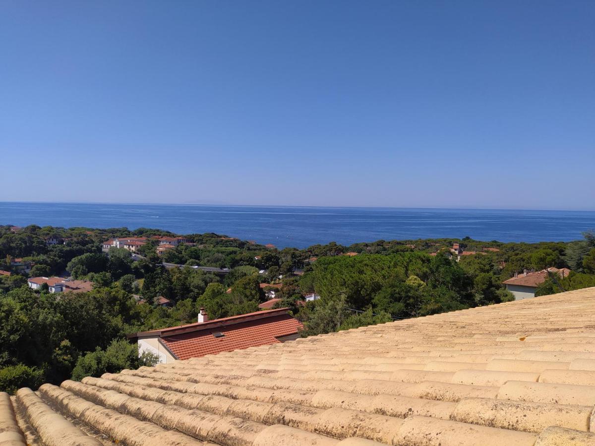 Villa Tra Mare E Bosco Nella Splendida Quercianella Extérieur photo