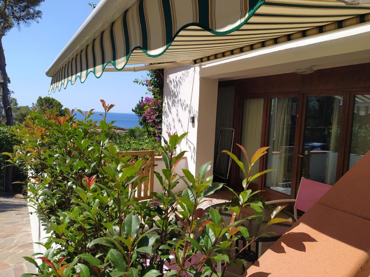 Villa Tra Mare E Bosco Nella Splendida Quercianella Extérieur photo